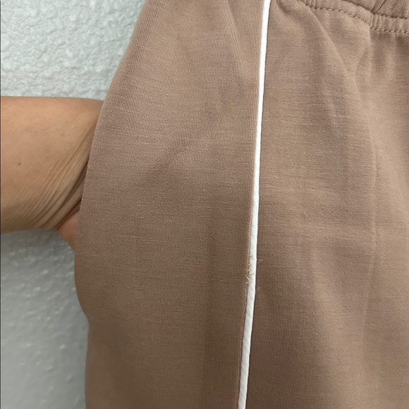 Women's Two Piece Set - Picture 15 of 16